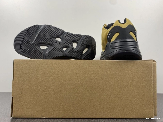 Yeezy Flux' GZ0717 MNVN 'Honey Boost 700 0812